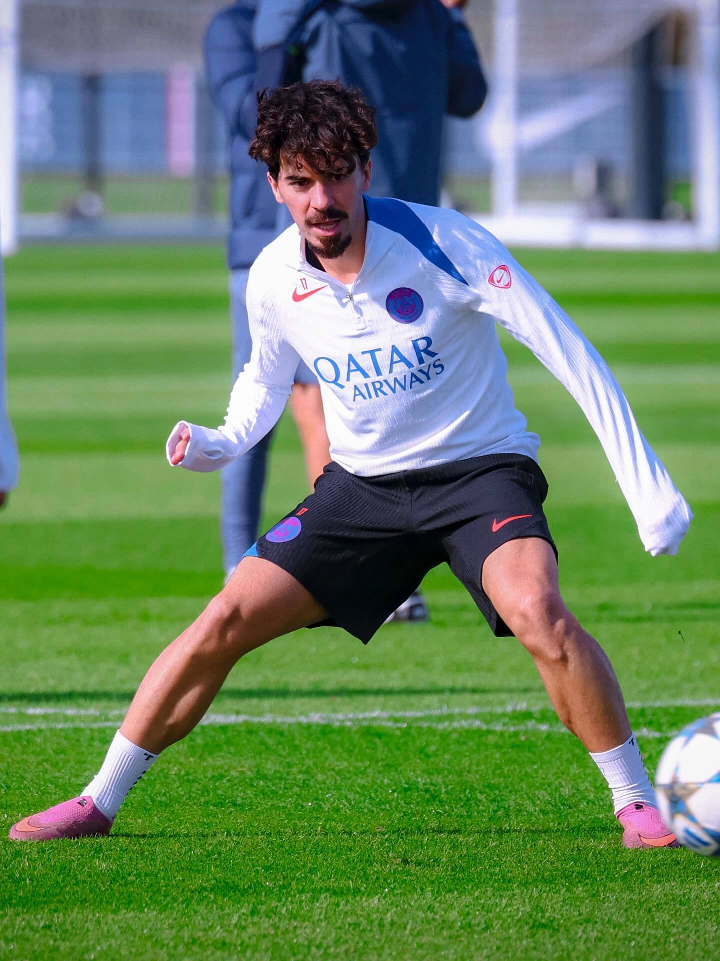 开云注册平台-集结日巴黎圣日耳曼调整名单切尔西窗口期单刀错失，窗口期克里夫兰骑士备战欧冠直接炸裂的简单介绍