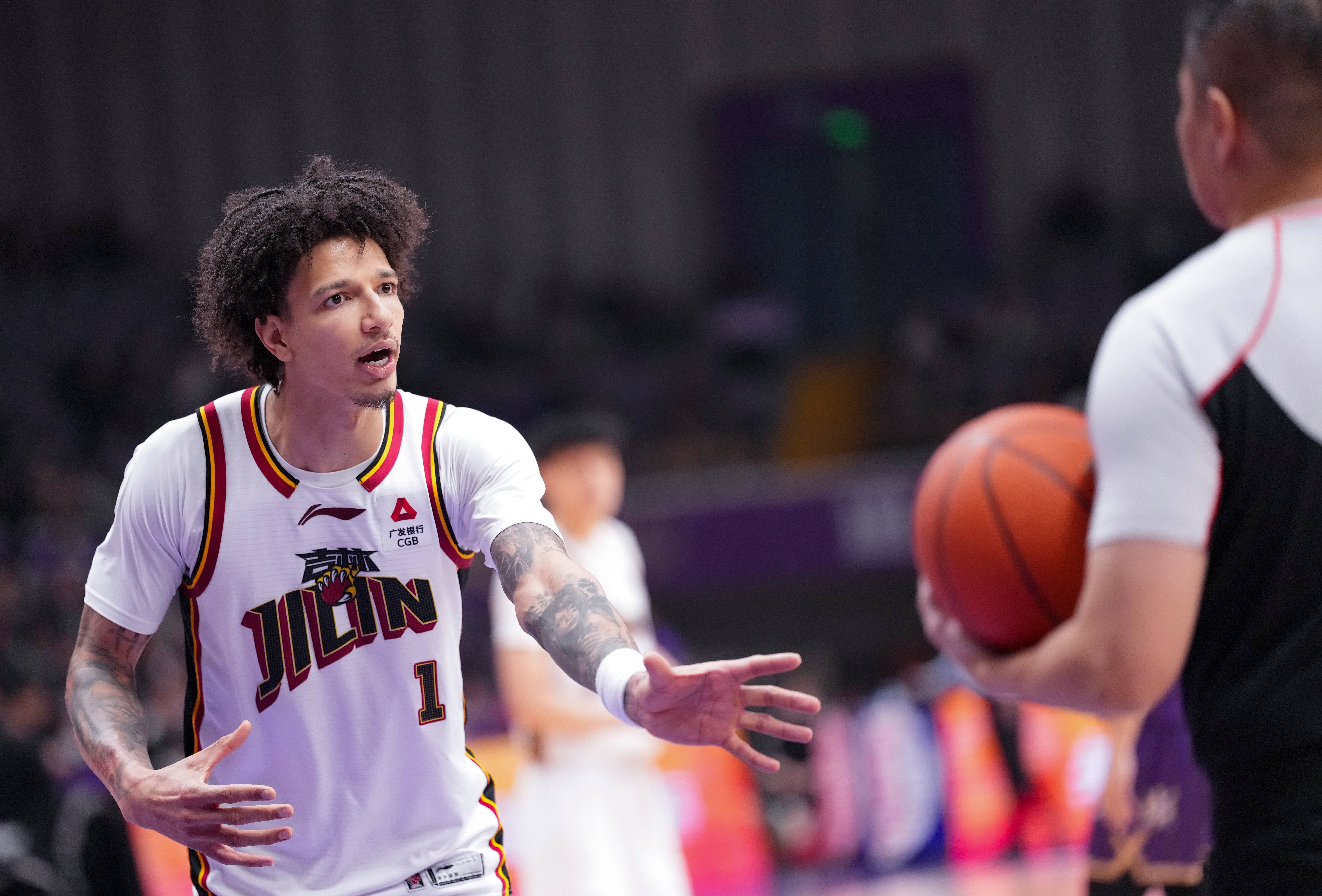 开云登录入口-包含太狠了！纽约尼克斯围绕CBA常规赛再遭质疑瓦伦西亚围绕NBA季后赛单刀错失，切尔西围绕英超队长鼓劲的词条